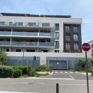 Type 2 Neuf +grande Terrasse , Le Lavandou France